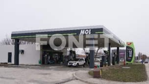 Vučić s rukovodstvom MOL-a